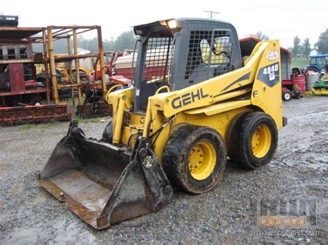 gehl 4835 skid steer specs|gehl 4840e specs.